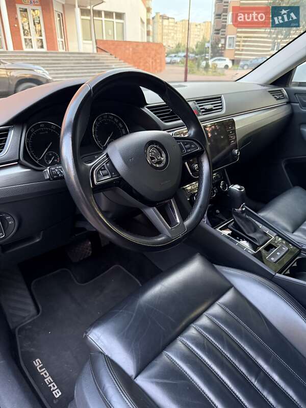 Лифтбек Skoda Superb 2018 в Киеве фото 10 Лифтбек Skoda Superb 2018 в Киеве