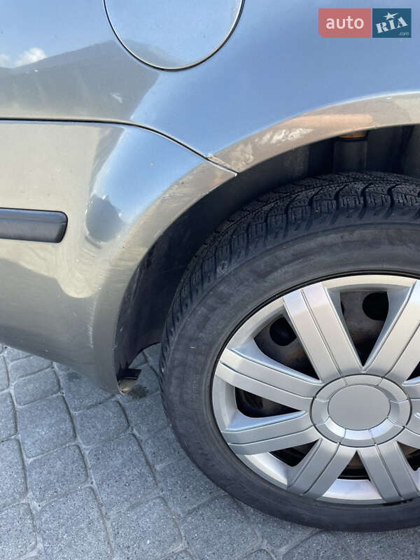 Лифтбек Skoda Superb 2005 в Винниках фото 8 Лифтбек Skoda Superb 2005 в Винниках