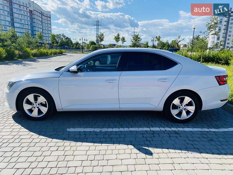 Лифтбек Skoda Superb 2016 в Ивано-Франковске фото 7 Лифтбек Skoda Superb 2016 в Ивано-Франковске