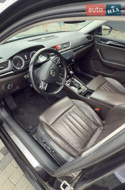 Лифтбек Skoda Superb 2017 в 