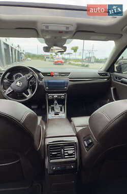 Лифтбек Skoda Superb 2017 в 