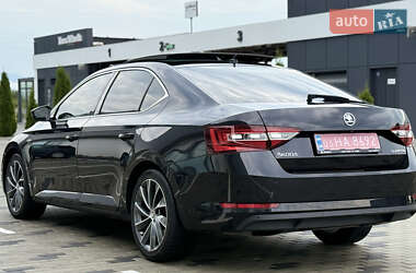Лифтбек Skoda Superb 2017 в 
