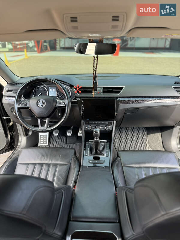 Лифтбек Skoda Superb 2016 в Кривом Роге