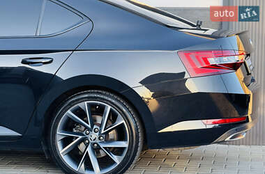 Лифтбек Skoda Superb 2018 в Мукачево