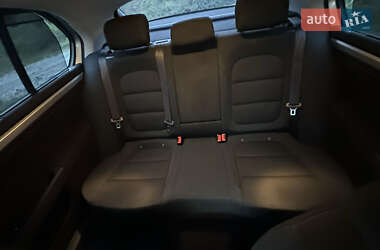 Лифтбек Skoda Superb 2013 в 