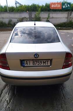 Ліфтбек Skoda Superb 2006 в Білій Церкві