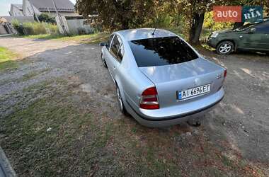 Лифтбек Skoda Superb 2007 в 