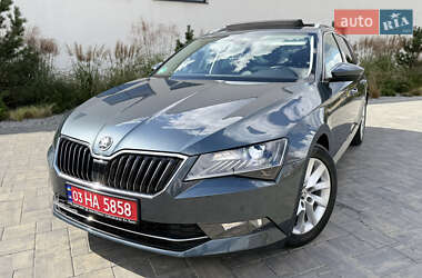 Универсал Skoda Superb 2019 в Луцке