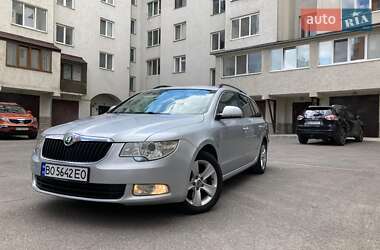 Універсал Skoda Superb 2013 в Тернополі