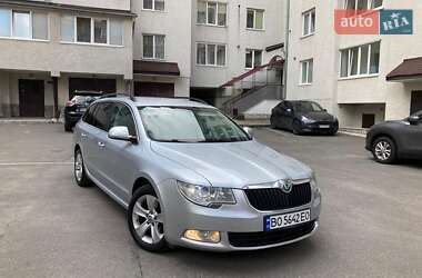 Універсал Skoda Superb 2013 в Тернополі