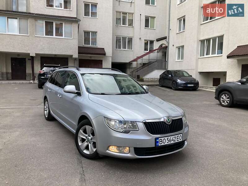Skoda Superb 2013 Skoda Superb 2013