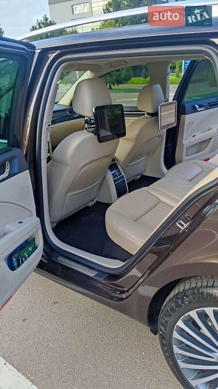 Универсал Skoda Superb 2013 в Киеве