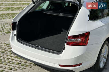 Универсал Skoda Superb 2021 в 