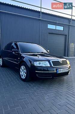 Лифтбек Skoda Superb 2002 в Кропивницком