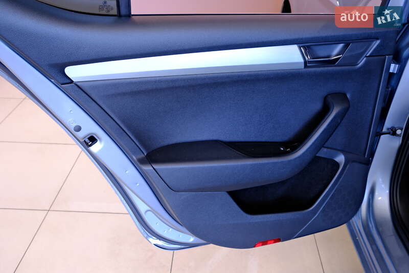 Лифтбек Skoda Superb 2018 в Одессе