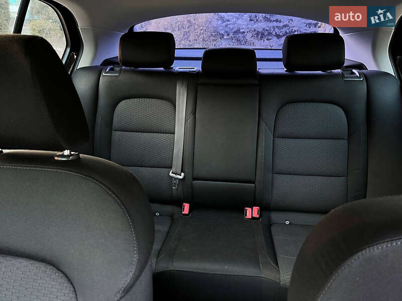 Лифтбек Skoda Superb 2013 в Прилуках