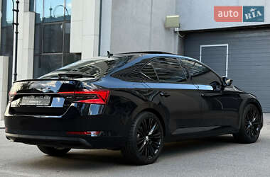 Лифтбек Skoda Superb 2020 в 