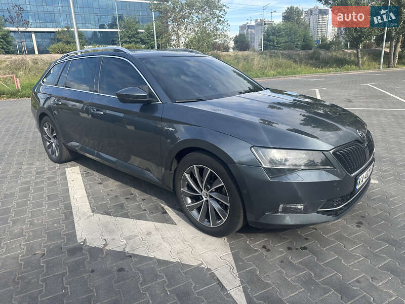 Универсал Skoda Superb 2018 в Киеве