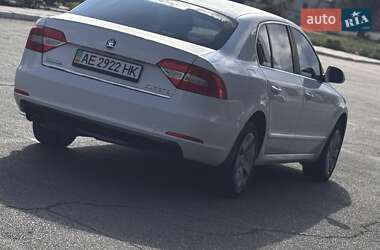 Лифтбек Skoda Superb 2013 в Кривом Роге