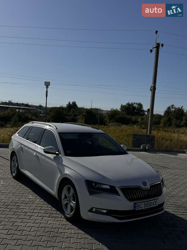 Skoda Superb 2019