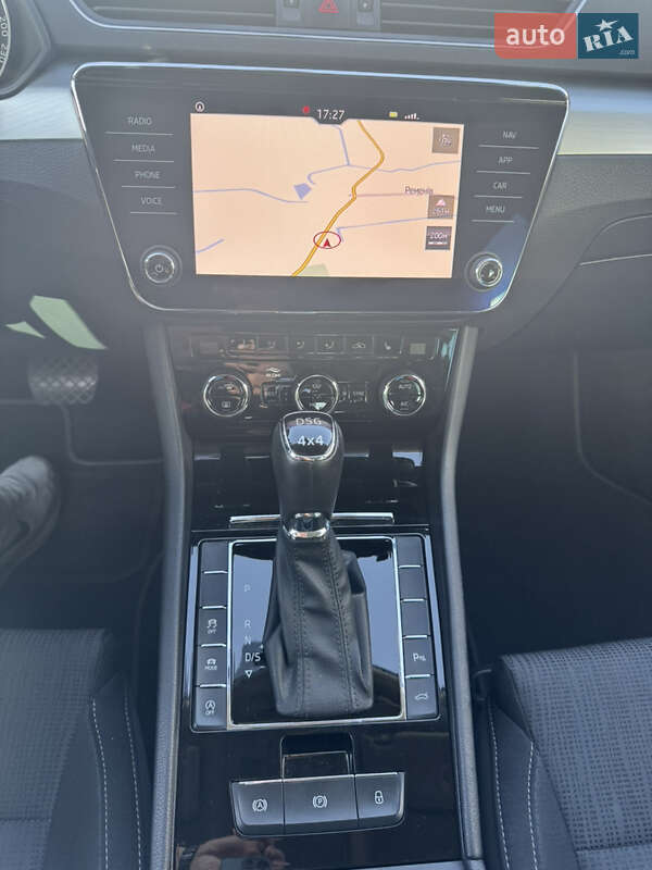 Лифтбек Skoda Superb 2018 в Львове