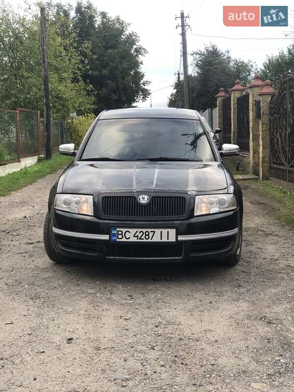 Лифтбек Skoda Superb 2005 в 