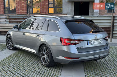 Універсал Skoda Superb 2016 в 