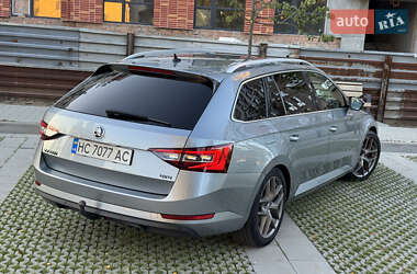 Універсал Skoda Superb 2016 в 