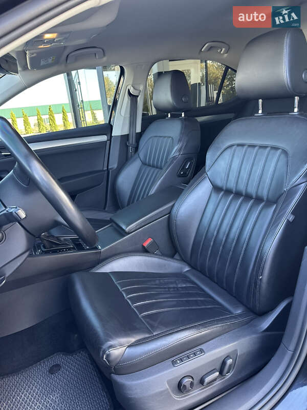 Лифтбек Skoda Superb 2018 в Звягеле