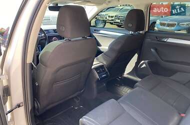 Универсал Skoda Superb 2019 в 