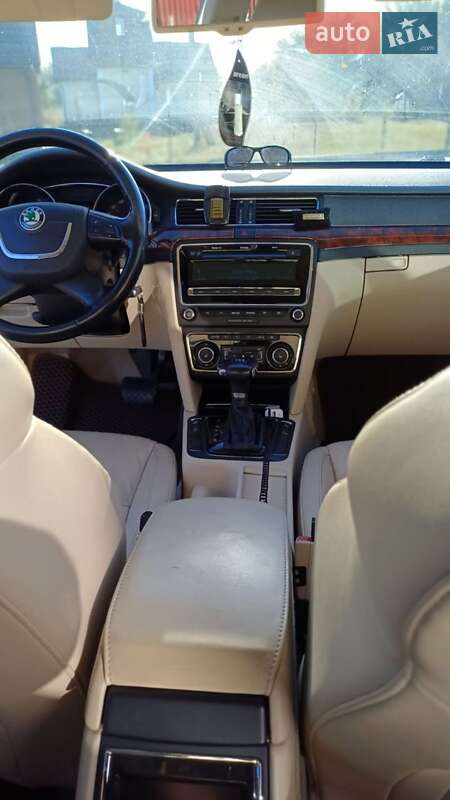 Лифтбек Skoda Superb 2009 в Бершади