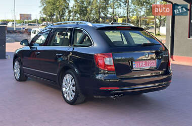 Универсал Skoda Superb 2012 в 