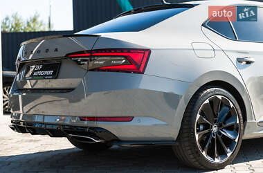 Лифтбек Skoda Superb 2020 в 