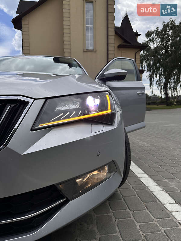 Универсал Skoda Superb 2018 в Кременце