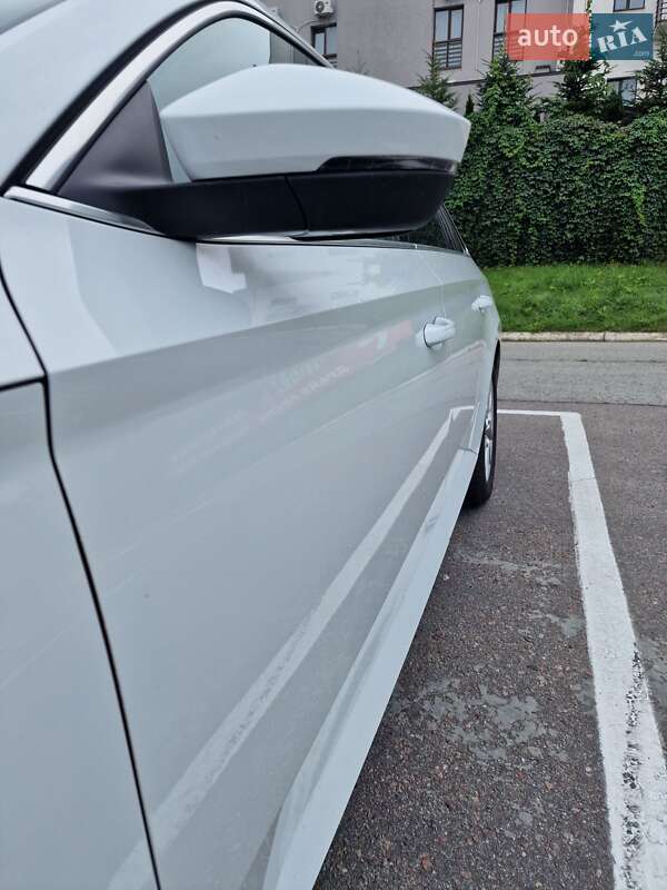 Универсал Skoda Superb 2017 в Львове фото 28 Универсал Skoda Superb 2017 в Львове
