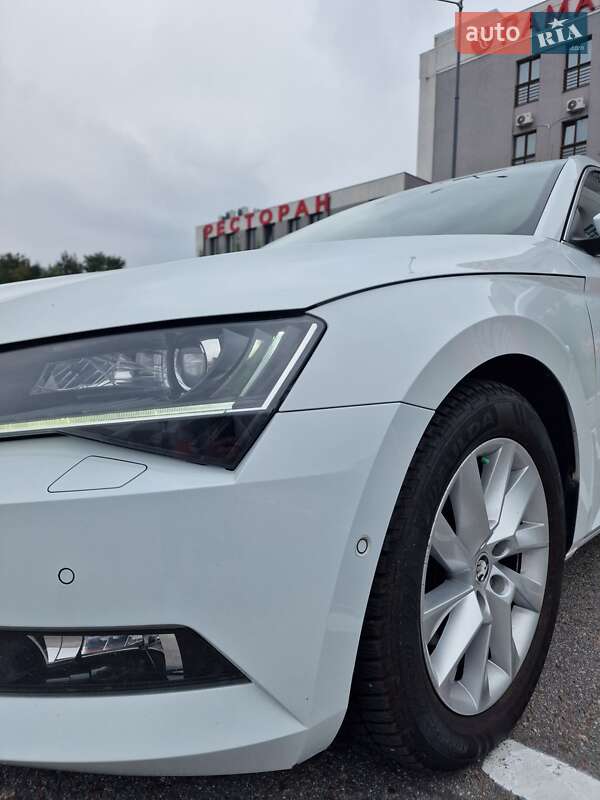 Универсал Skoda Superb 2017 в Львове фото 94 Универсал Skoda Superb 2017 в Львове