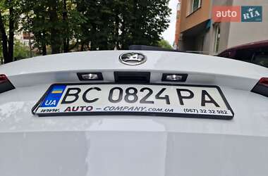 Универсал Skoda Superb 2017 в 