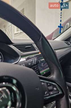 Универсал Skoda Superb 2017 в 