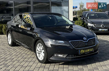 Лифтбек Skoda Superb 2019 в Мукачево