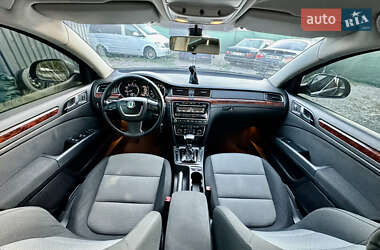 Лифтбек Skoda Superb 2009 в 