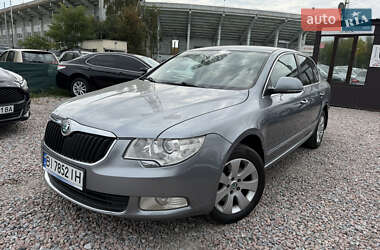Skoda Superb 2012