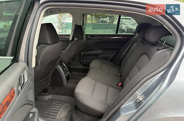 Лифтбек Skoda Superb 2012 в 