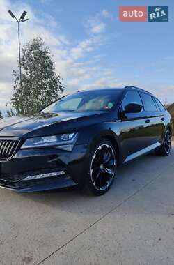Универсал Skoda Superb 2019 в 