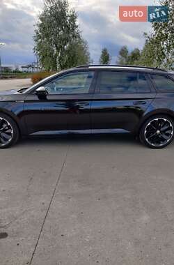 Универсал Skoda Superb 2019 в 