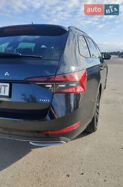 Универсал Skoda Superb 2019 в 