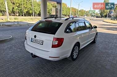 Универсал Skoda Superb 2011 в 