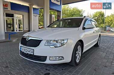 Универсал Skoda Superb 2011 в 