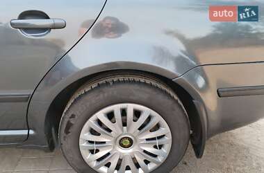 Лифтбек Skoda Superb 2007 в 