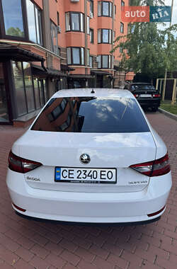 Лифтбек Skoda Superb 2018 в 