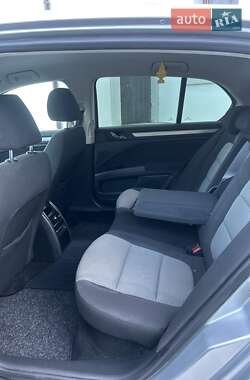 Лифтбек Skoda Superb 2008 в 